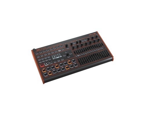 BEHRINGER LM DRUM - 16 инструментов, 109 звуков, регулятор уровня и панорамы, 16 пэдов, 128 паттерно