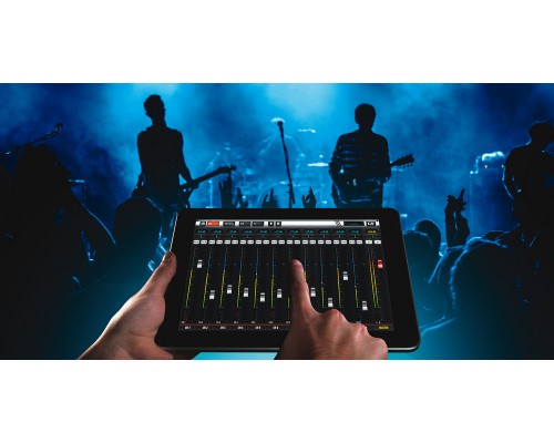 SOUNDCRAFT Ui-16 - рэковый микшер, 8 comboXLR входы mic/line, 4 XLR входы mic