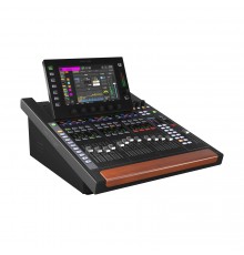 BEHRINGER WING COMPACT - 48-канальный, 28-шинный цифровой стереомикшер с 24 предусилителями Midas PR