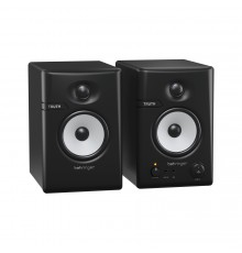 BEHRINGER TRUTH 3.5 - референсная ультралинейная пара студийных мониторов, 2х32 Вт, класс D, 70Гц