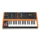 BEHRINGER POLY D - аналоговый 4-х голосный полифонический синтезатор