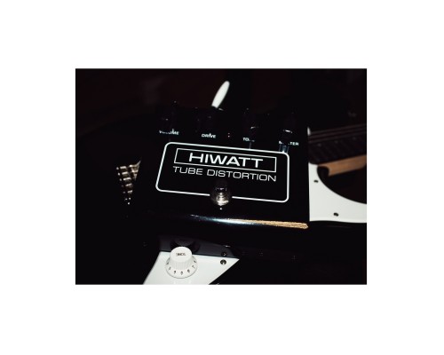HIWATT Tube Distortion - ламповая педаль эффектов для гитары (дисторшн)