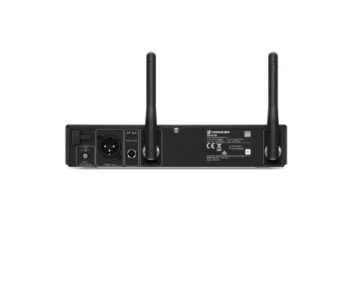 SENNHEISER EW-D ME2/835-S SET (S7-10) - цифр. радиосистема с ручн. микр. и поясн. передатч. с петлич