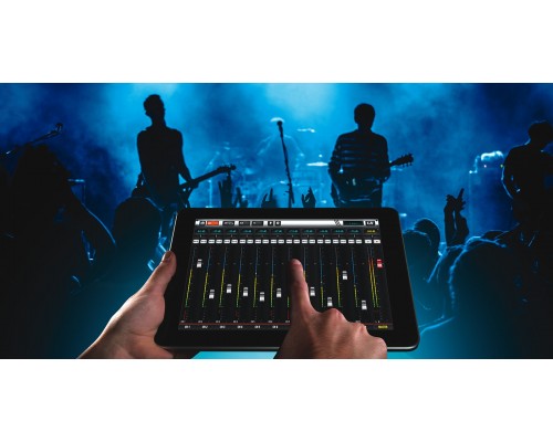SOUNDCRAFT Ui-12 - рэковый микшер, 4 comboXLR входы mic/line, 4 XLR входы mic